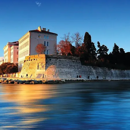 Apartment Nice In Novigrad With Kitchen Novigrad (Dalmatia)
